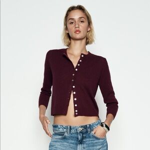 Zara Smooth Knit Cardigan in Eggplant. Size M. REF. 2756/104.